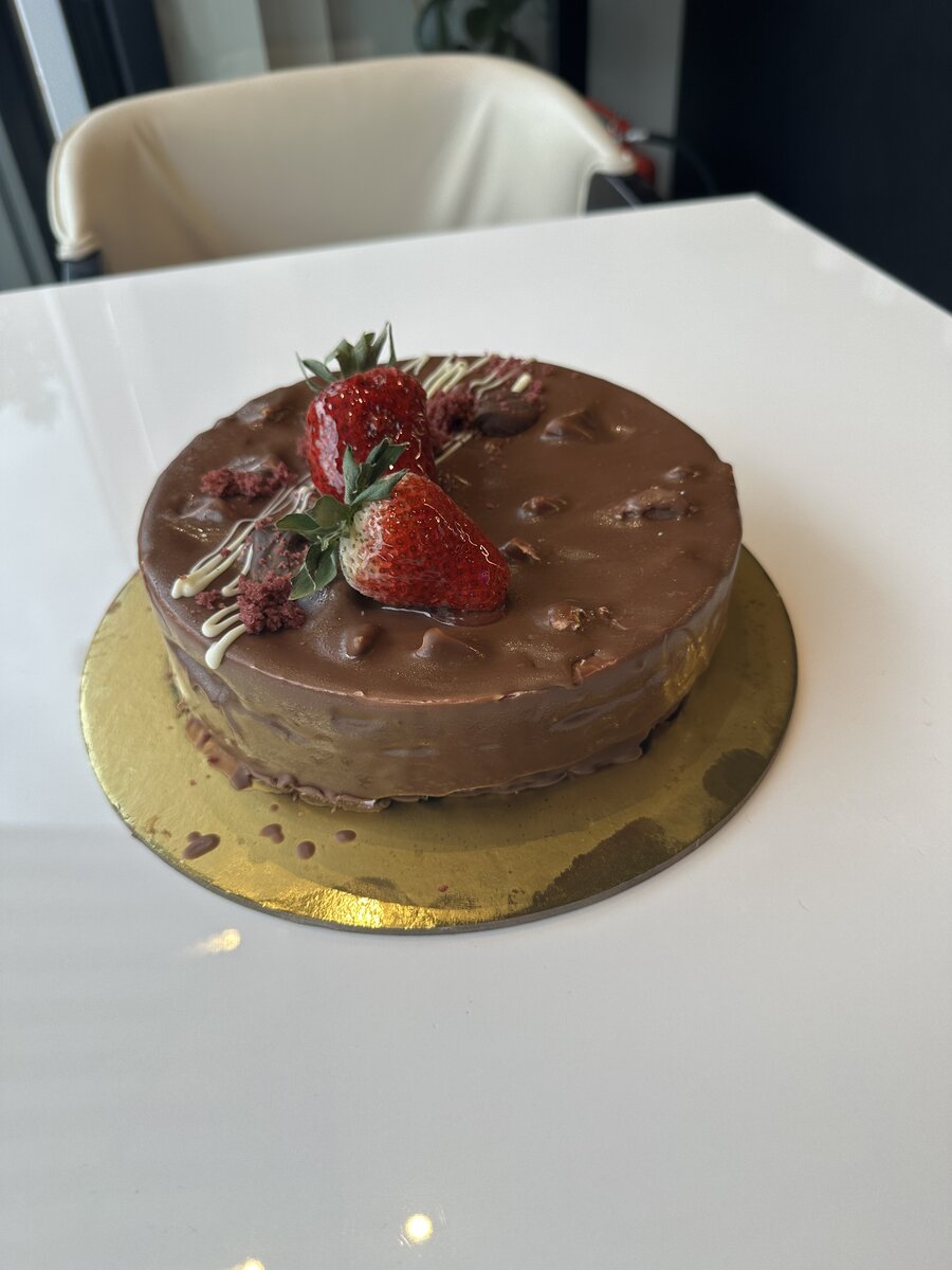 Lila Cake
