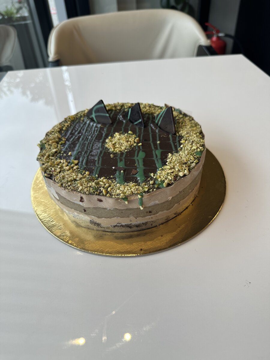 Pistachio & Chocolate Layer
