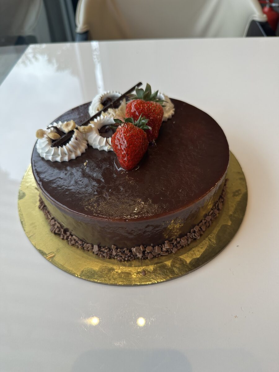Ferrero Cake
